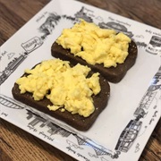 Pumpernickel Bread With Scrambled Eggs