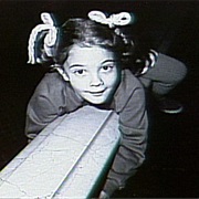 S8.E7: Drew Barrymore/Squeeze