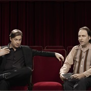 S2.E10: 'Oblivion' and 'Scary Movie 5'