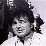 S8.E6: Robert Blake/Kenny Loggins