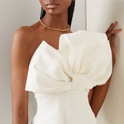 Chain Necklace on Bride