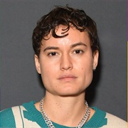 Lío Mehiel (Non-Binary, They/Them)