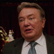 Older Edward Bloom (Big Fish, 2003)