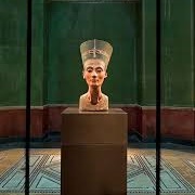 Bust of Nefertiti, Germany