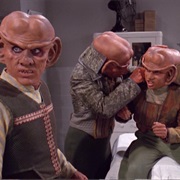 S4.E6: Little Green Men