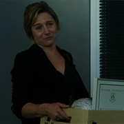 S5.E8: Think Inside the Box