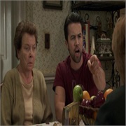 It's Always Sunny in Philadelphia: "Mac's Mom Burns Her House Down" (S6,E6)