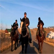 Tourgasm: "Working It Out" (S1,E2)