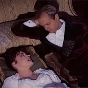 S1.E17: A Mid-Winter Night's Dream