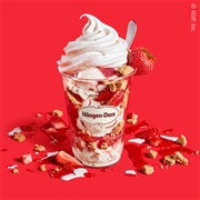 Häagen-Dazs New York Strawberry Cheesecake Dazzler