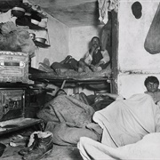 Lodgers in Bayard Street Tenement, Five Cents a Spot (Jacob August Riis)