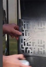 Galleries De Paris (Wise Pigeon) (2024)