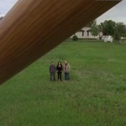 S1.E6: World's Biggest Thing