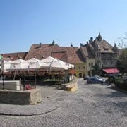 Hermann Oberth Square