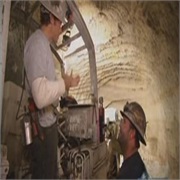 Dirty Jobs: "Cave Digger" (S3,E5)