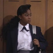 S3.E3: That's No Lady, That's My Cousin