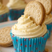 Golden Oreo Cupcake
