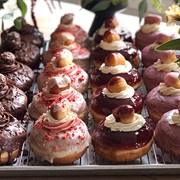 Next Dough Neighbor, Camas, WA