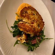 Crab and Seafood Cake