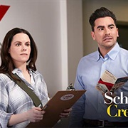 S6.E3: The Job Interview