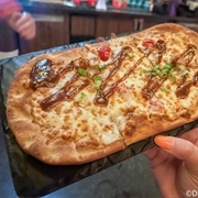Thai Chicken Flatbread