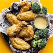 Crispy Honey Mustard Chicken Wings
