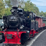 Fahrt Mit Rasenden Roland Zum Schloß Granitz