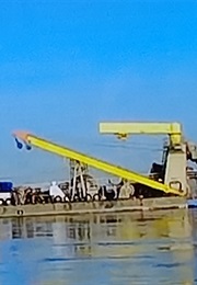 The Incredible Journey of a Dredge (2015)