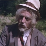 S1.E6: The BBC Entry for the Zinc Stoat of Budapest (Or, It's the Arts)