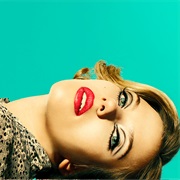 S36.E6: Scarlett Johansson/Arcade Fire