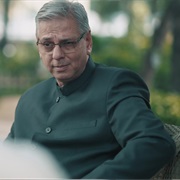 9. Ek Crore Ka Suitcase