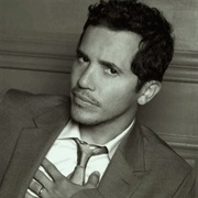 John Leguizamo