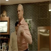 Please Like Me: "Degustation" (S4,E4)