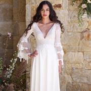 Lace Fringe Dangling off Sleeves