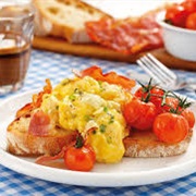 Scrambled Egg and Tomato Toast