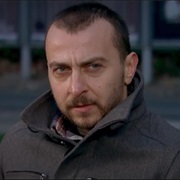 S3.E18: Kirecburnu Cakallari
