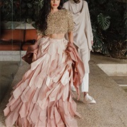 Skirt Made of Layered Ribbon-Like Pieces