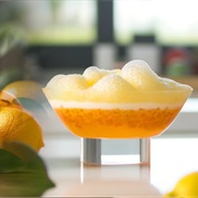 Spherized Fruit Gel in Foam Nest