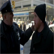 Louie: "Cop Story" (S5,E3)
