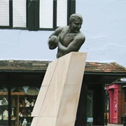 Alexander Obolensky Statue