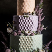 Honeycomb Texture on Wedding Cake
