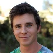 Charlie Mcdermott
