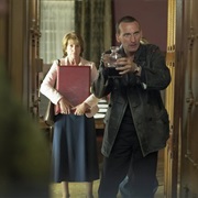 S1.E5: World War Three