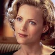 Leslie Mann as Robin (The Cable Guy)