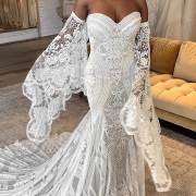 Detached, Long Drape Sleeves