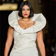 Rounded, Raised Collar Around Shoulders and Head