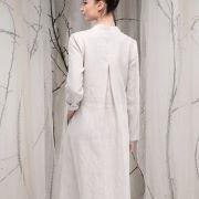 Large Box Pleat on Back of Bodice