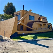 United Equipment Office, Turlock, California, USA