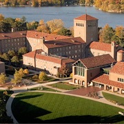 University of Northwestern – St. Paul