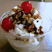 Old-Fashioned Sundae